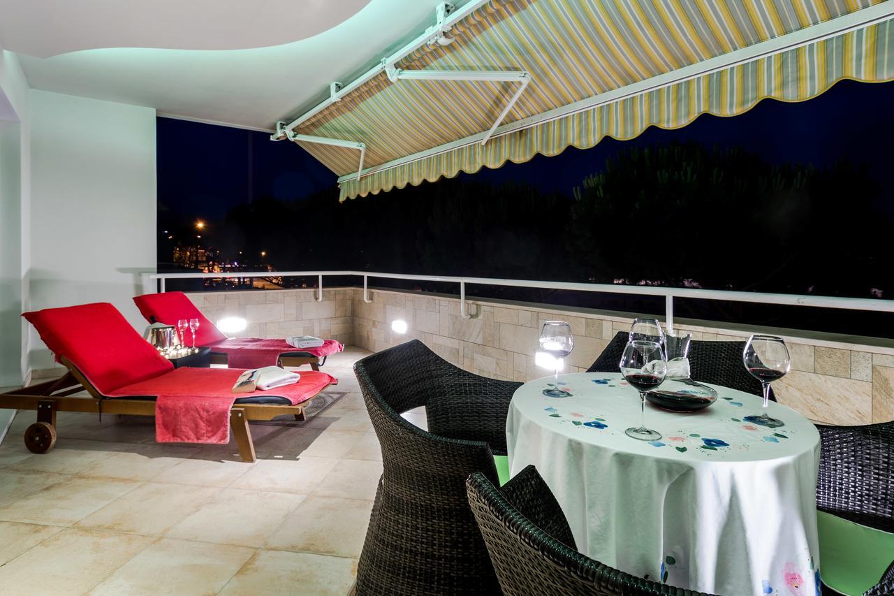 Luxury Seaside Apartment Split Buitenkant foto